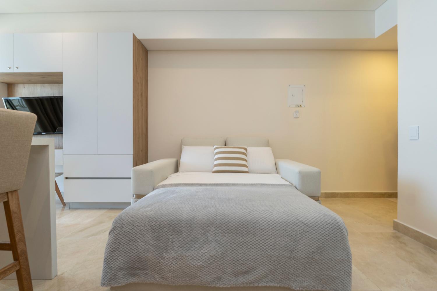 Seaside Serenity And Style