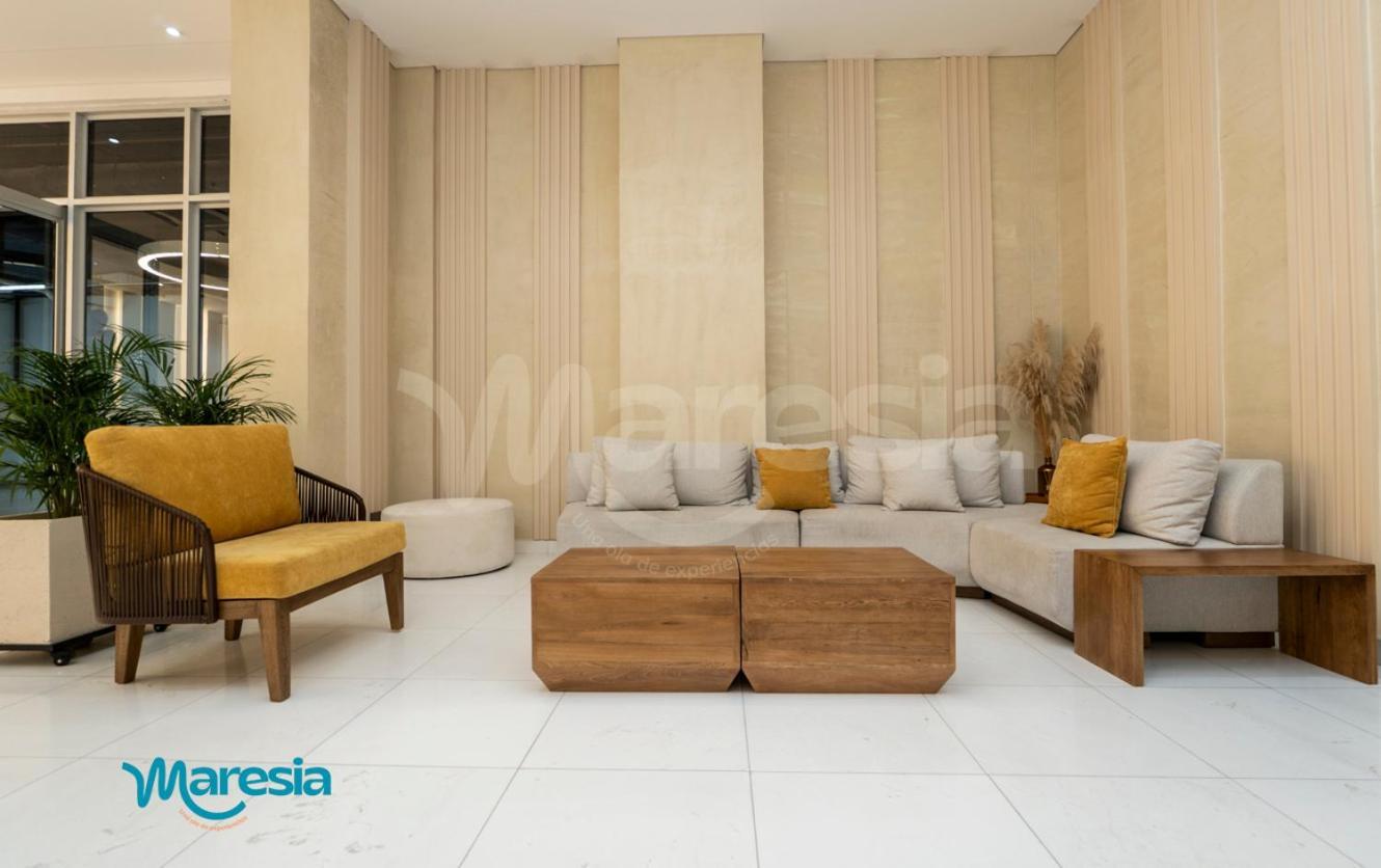 Seaside Serenity And Style